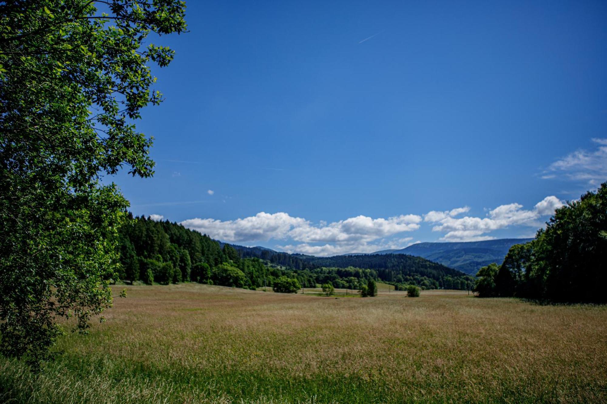 Chalupa Sedmidvory Vernířovice Extérieur photo